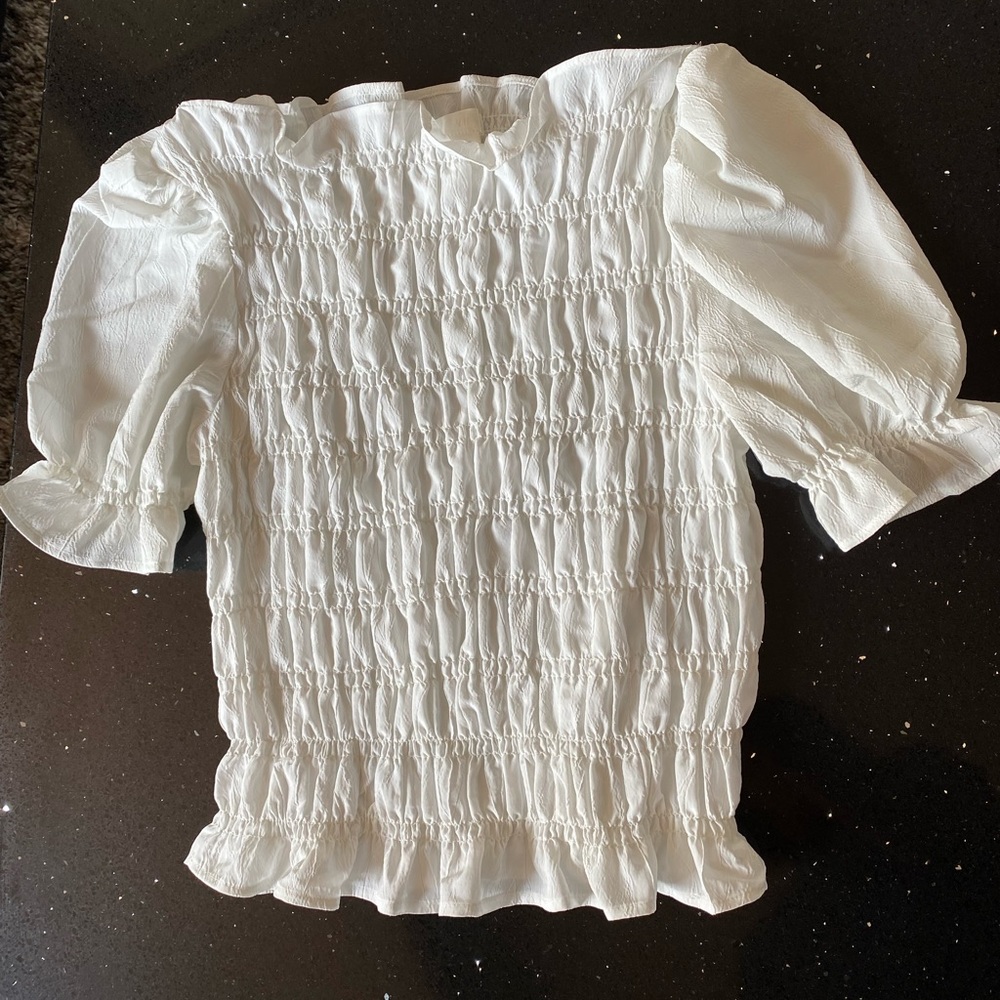 H&M Off-shoulder Ruffle Top
